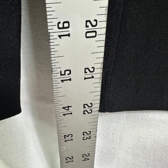 RAFAELLA Women Black Capri Pant Size 16 Comfort Stretch NWT - Picture 7 of 12